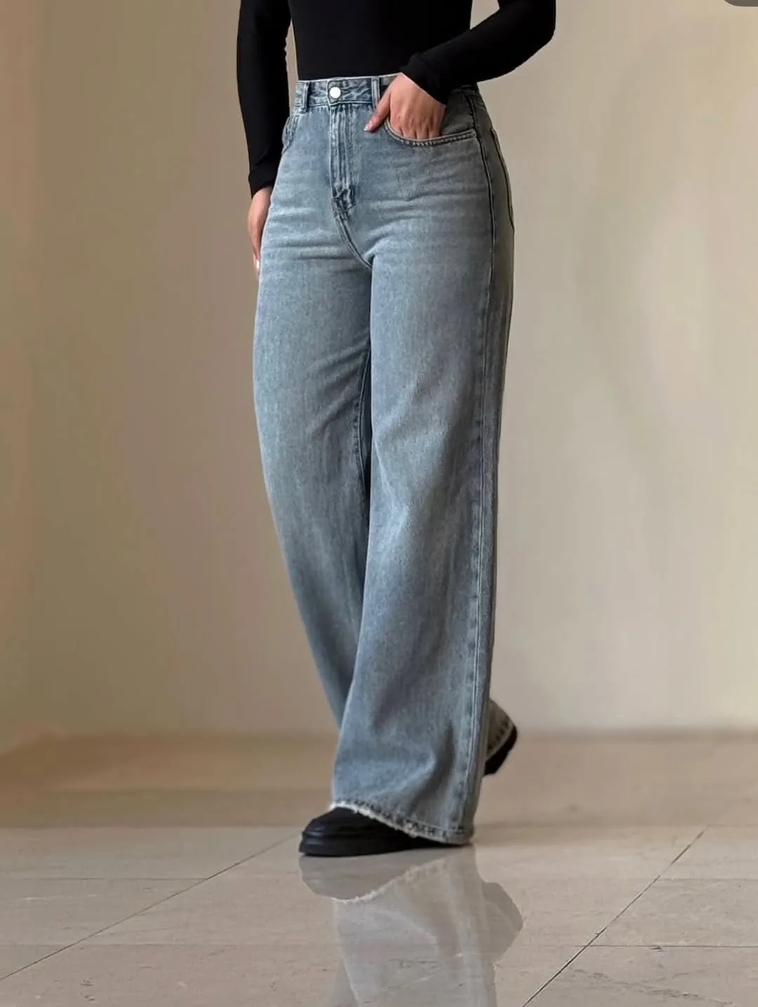 High-Waist Wide Leg Denim Pants – Light Blue